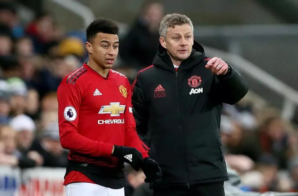 仍能保持活 仍能保持活